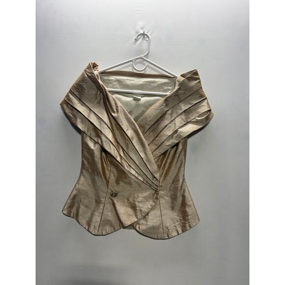 VINTAGE Watters 100% Silk Champagne Off Shoulder Pleated Peplum Blouse Top - Picture 6 of 13